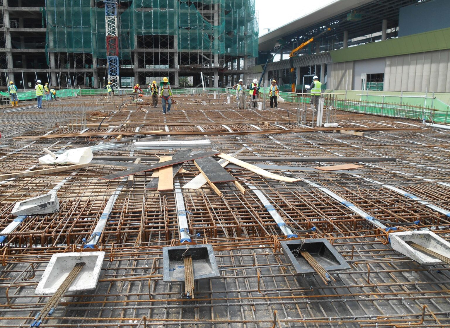 Post-tensioning concrete tendons